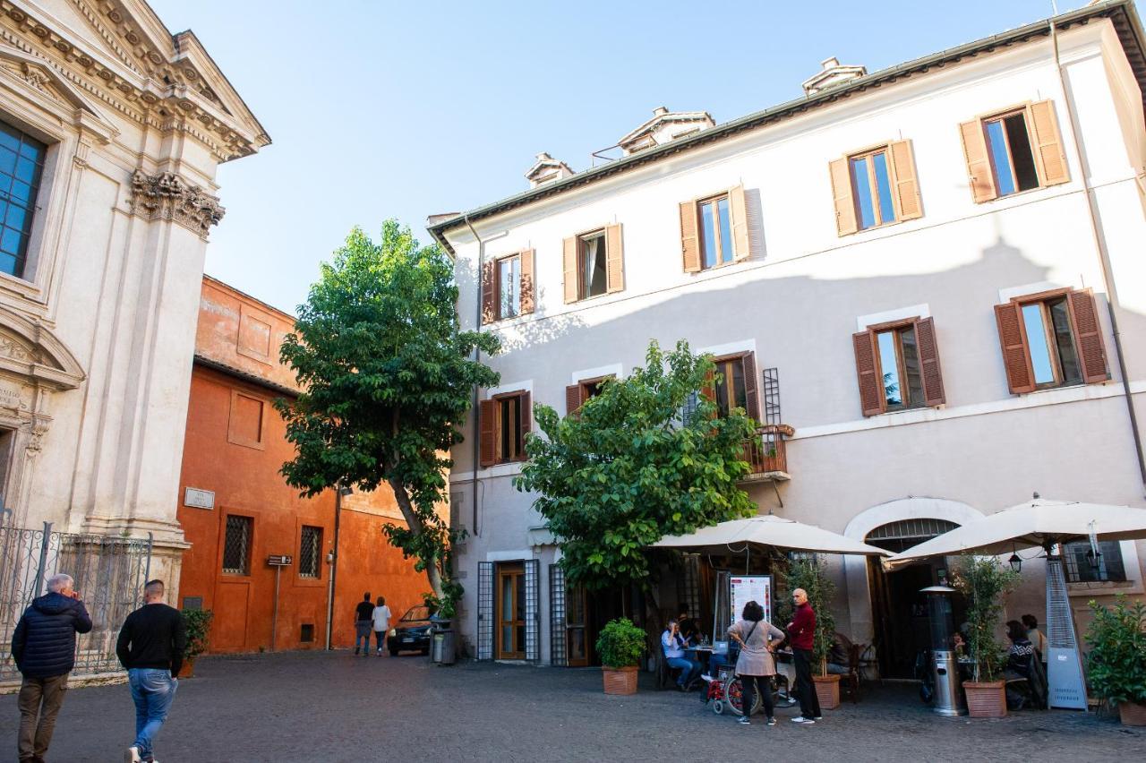 Justacasa Scala Trastevere Rom